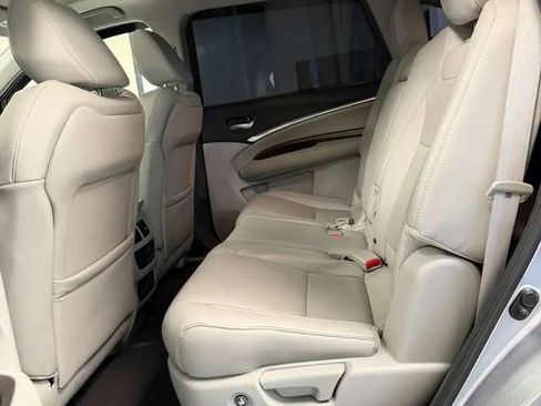 Used 2017 Acura MDX SH-AWD w/ Technology Package image 8