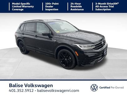 Certified 2022 Volkswagen Tiguan SE R-Line