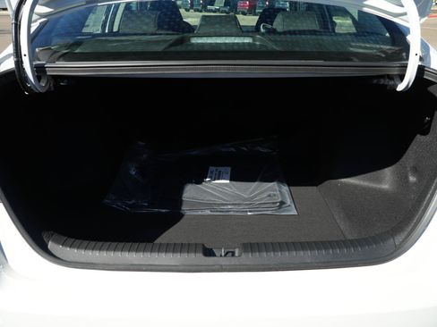 Used 2026 Honda Accord SE image 13