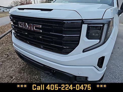 New 2026 GMC Sierra 1500 Elevation w/ Elevation Premium Package image 2