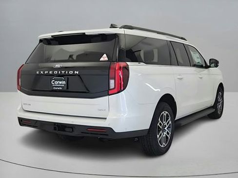 New 2025 Ford Expedition Max Active image 7
