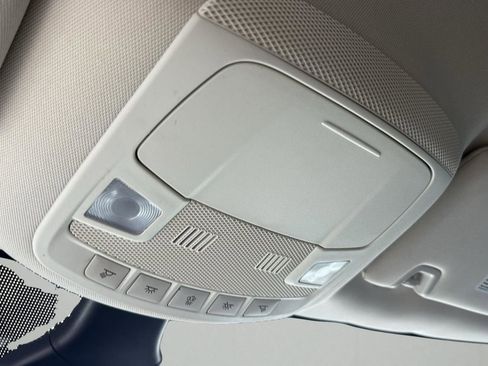 Used 2024 Ford Edge SE w/ Black Appearance Package image 21