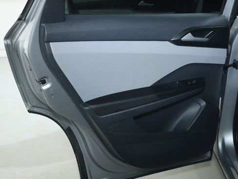 Used 2023 Volkswagen Taos S image 13