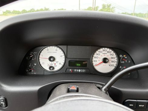 Used 2005 Ford F350 Lariat AWD/4WD image 19
