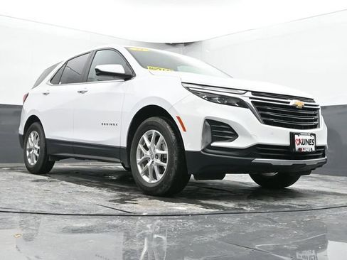 Used 2024 Chevrolet Equinox LT image 42
