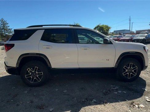 New 2026 GMC Terrain AT4 image 9