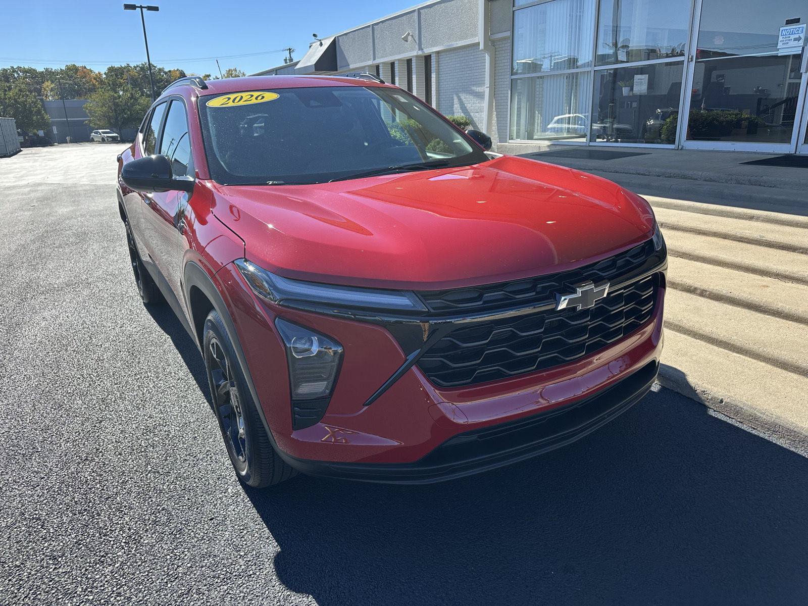 Used 2026 Chevrolet Trax LT w/ Driver Confidence Package FWD image 4
