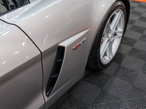 Used 2006 Chevrolet Corvette Z06 RWD image 27