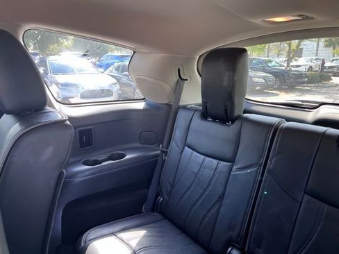 Used 2015 INFINITI QX60 Base w/ Premium Plus Package image 8