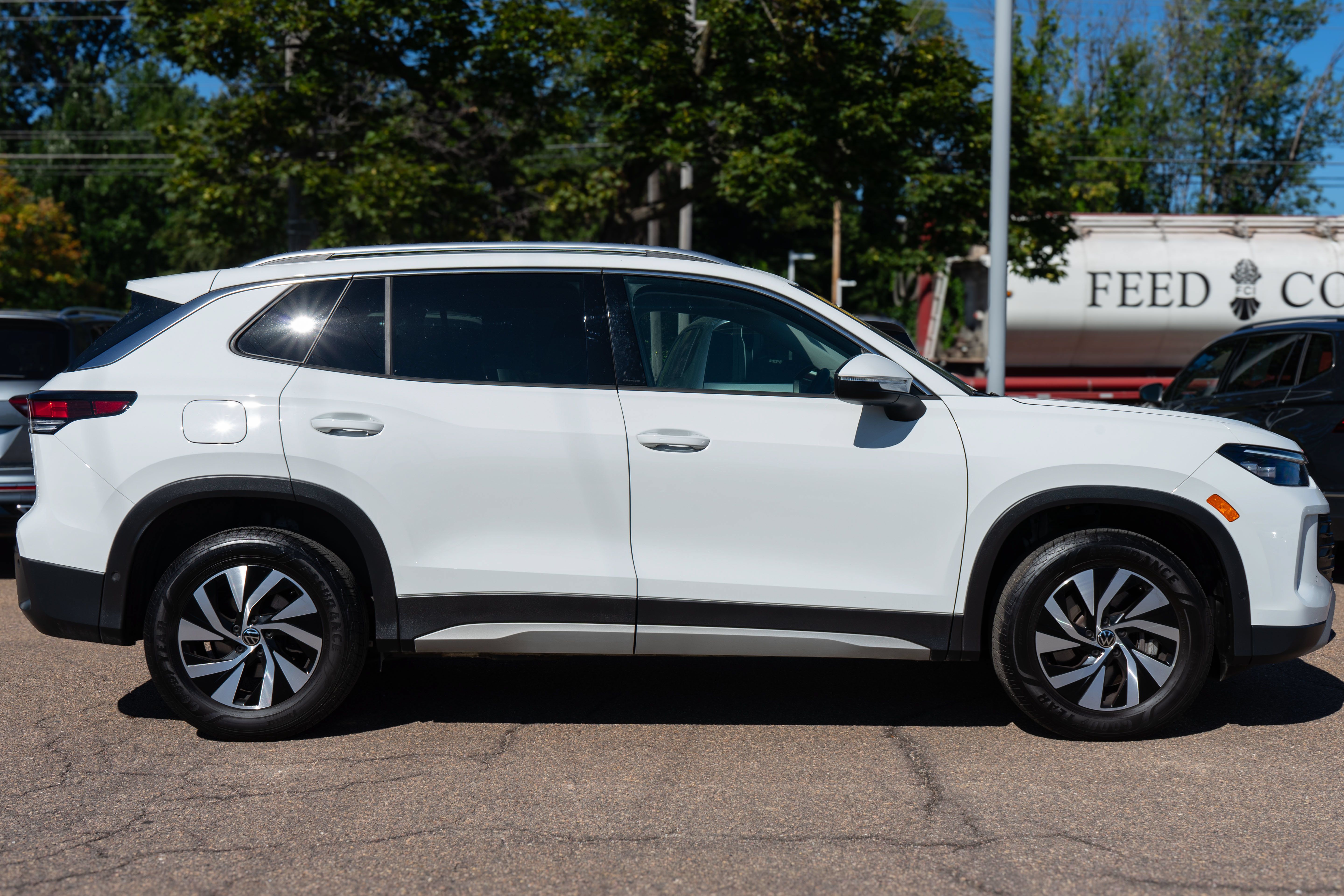 Used 2026 Volkswagen Tiguan S AWD/4WD image 6