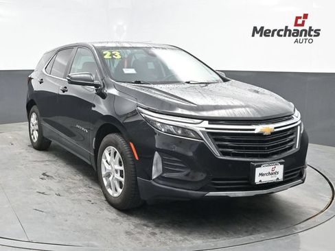 Used 2023 Chevrolet Equinox LT AWD/4WD image 1