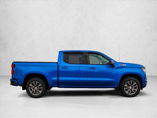 Used 2022 Chevrolet Silverado 1500 RST w/ Z71 Off-Road Package AWD/4WD image 4