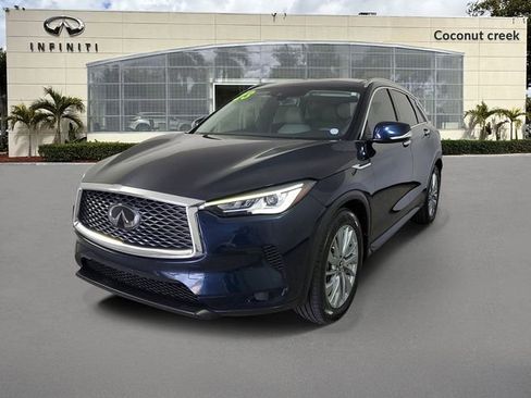 Used 2023 INFINITI QX50 Luxe image 3