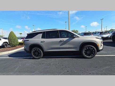 New 2027 Chevrolet Traverse Z71 w/ Driver Confidence Package AWD/4WD image 19