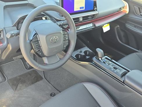New 2026 Toyota Prius Plug-In Hybrid FWD image 16