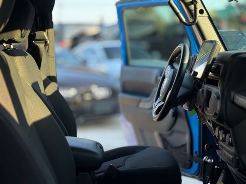 Used 2015 Jeep Wrangler Sport w/ Quick Order Package 24S image 10