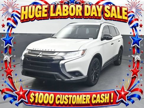 Used 2020 Mitsubishi Outlander LE FWD image 1