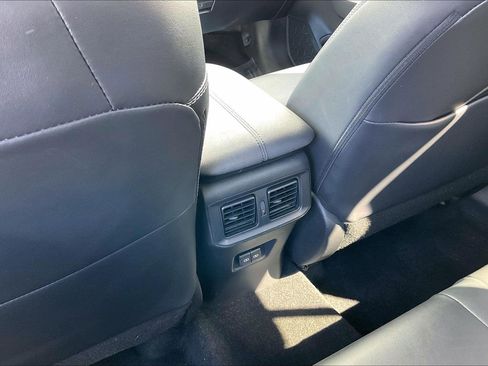 Used 2023 Toyota RAV4 XLE Premium AWD/4WD image 40