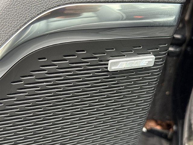 Certified 2024 GMC Acadia Denali FWD image 25