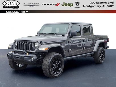 Used 2025 Jeep Gladiator Sport