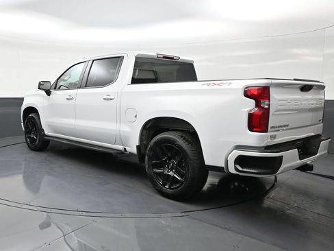 Used 2022 Chevrolet Silverado 1500 RST RWD image 3