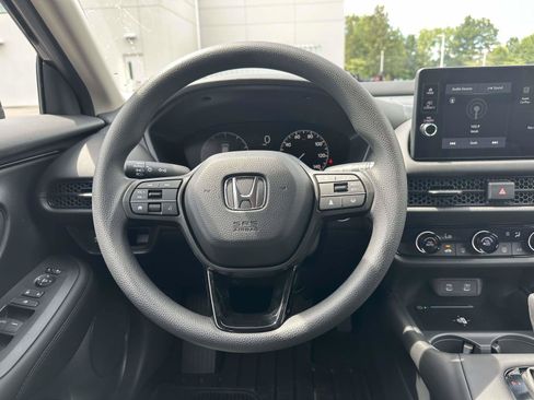 New 2027 Honda HR-V LX image 11