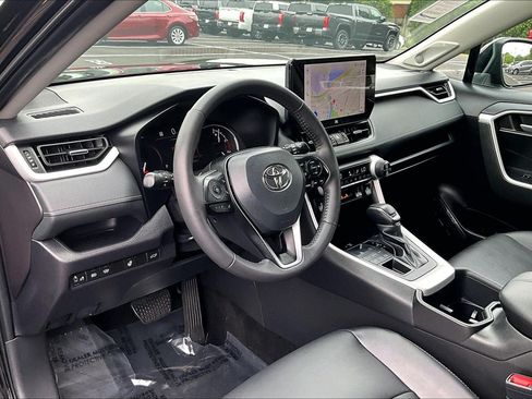 Used 2025 Toyota RAV4 XLE Premium w/ Weather Package AWD/4WD image 13