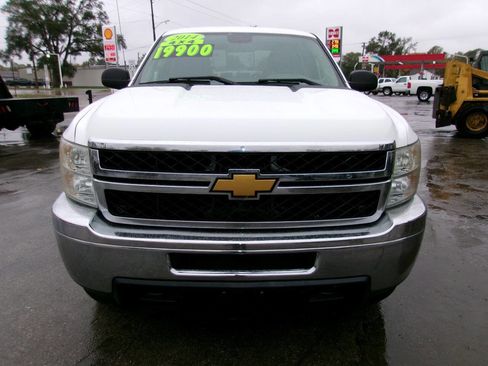 Used 2014 Chevrolet Silverado 2500 W/T w/ Snow Plow Prep Package image 8