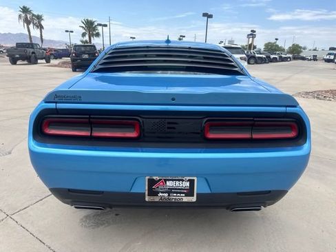 Used 2015 Dodge Challenger R/T w/ Quick Order Package 28B R/T RWD image 4