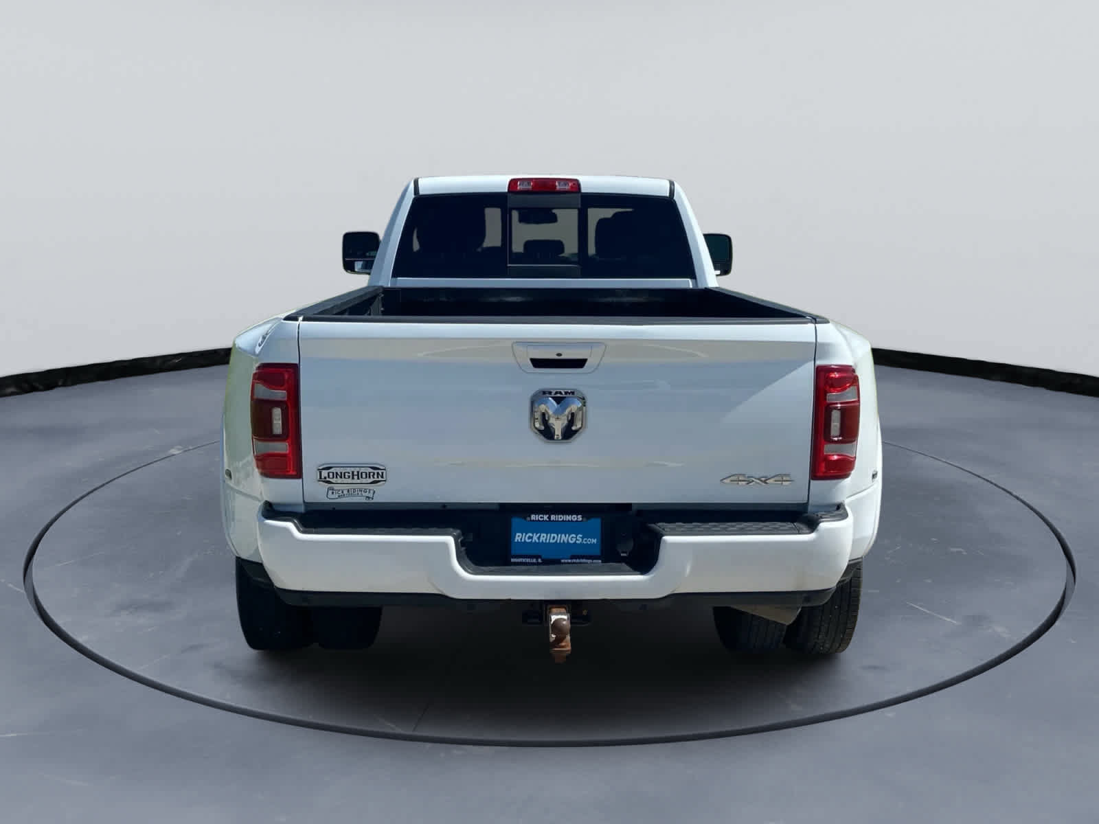 Used 2024 RAM 3500 Limited AWD/4WD image 5