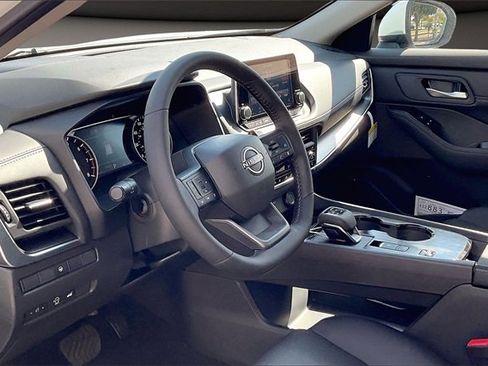 New 2026 Nissan Rogue SV w/ SV Premium Package image 7