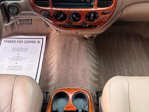 Used 2001 Toyota Tundra Limited image 18