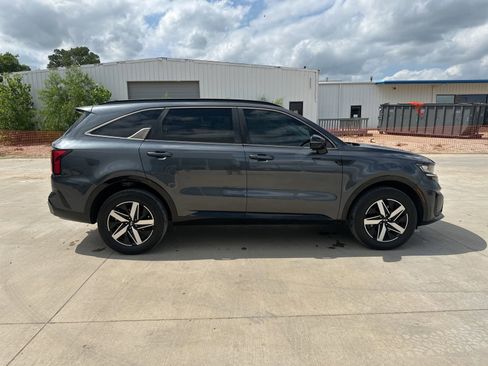 Used 2021 Kia Sorento EX AWD/4WD image 5