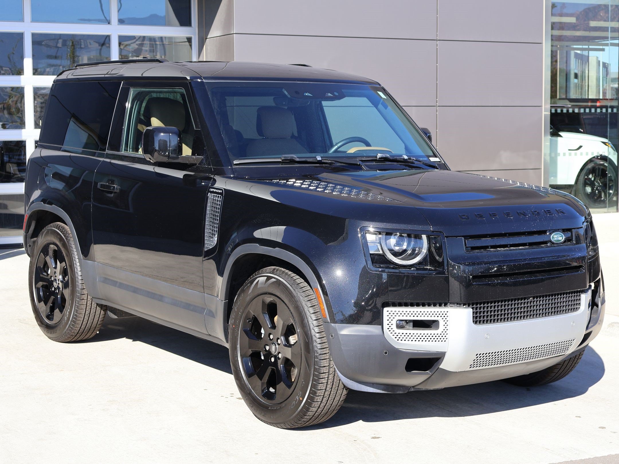 Used 2025 Land Rover Defender 90 S AWD/4WD image 3