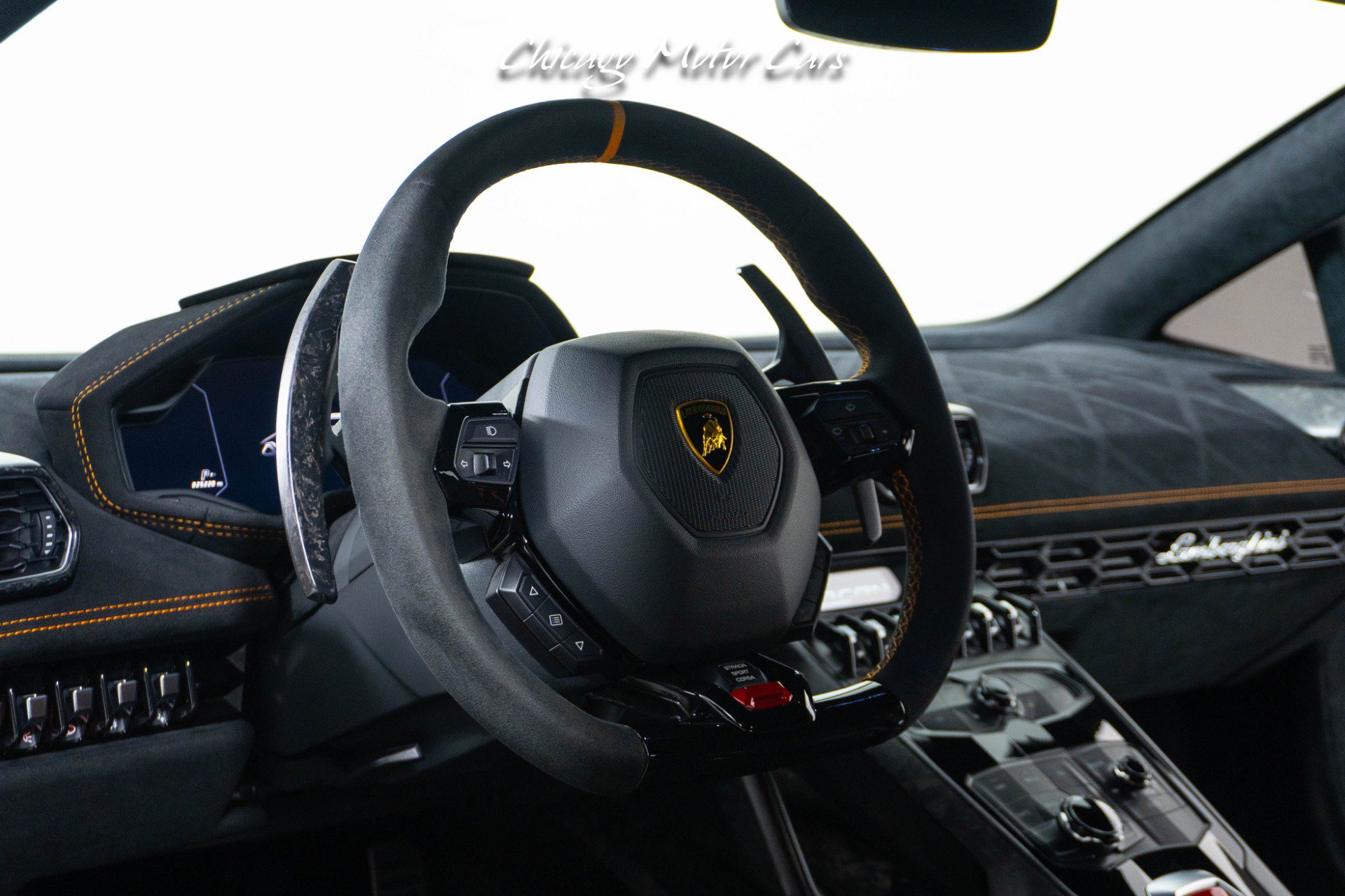 Used 2018 Lamborghini Huracan AWD/4WD image 26