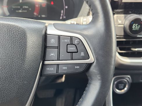 Used 2024 Toyota Grand Highlander FWD image 31