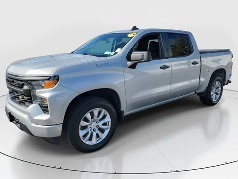 Used 2022 Chevrolet Silverado 1500 Custom image 32