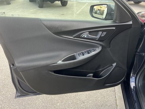 Used 2023 Chevrolet Malibu LT image 15
