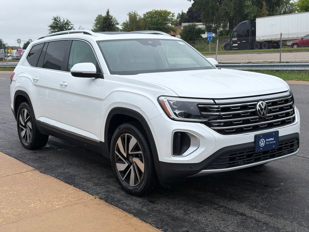 Certified 2024 Volkswagen Atlas SEL AWD/4WD image 2