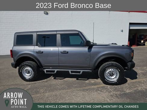 Used 2023 Ford Bronco 4-Door image 13