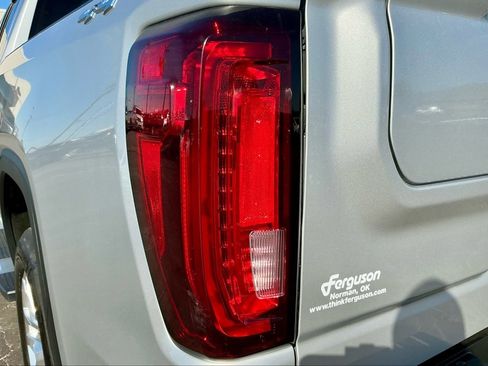 Used 2022 GMC Sierra 1500 SLT w/ SLT Premium Plus Package image 14