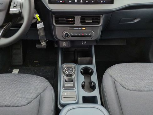 New 2026 Ford Maverick XL image 19