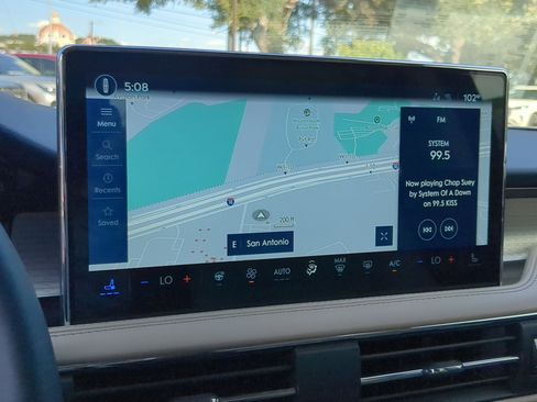 New 2025 Lincoln Corsair AWD w/ Equipment Group 101A image 15