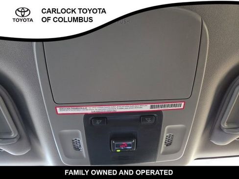 Used 2023 Toyota Camry SE w/ Blackout Package (TMS) image 28