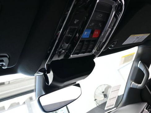 New 2026 Jeep Grand Wagoneer L Summit AWD/4WD image 28