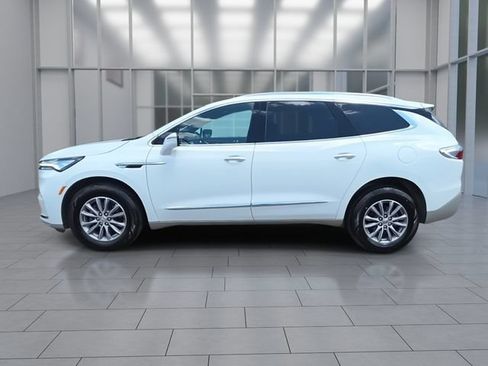 Used 2024 Buick Enclave Essence w/ Trailering Package, 5000 lbs. AWD/4WD image 5