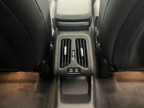Certified 2025 BMW X1 M35i AWD/4WD image 9