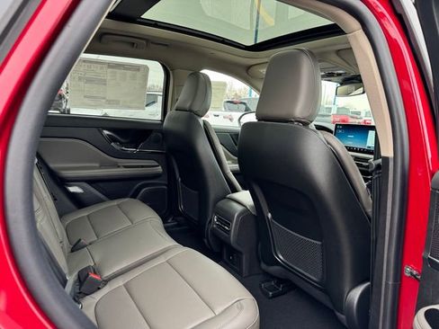 New 2026 Lincoln Corsair Grand Touring image 11