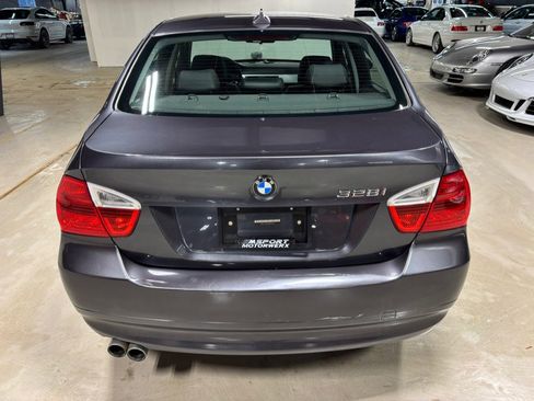 Used 2008 BMW 328i 4dr Sdn 328i RWD image 3
