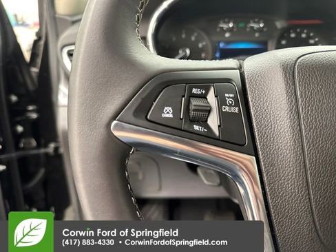 Used 2018 Buick Encore Sport Touring image 33